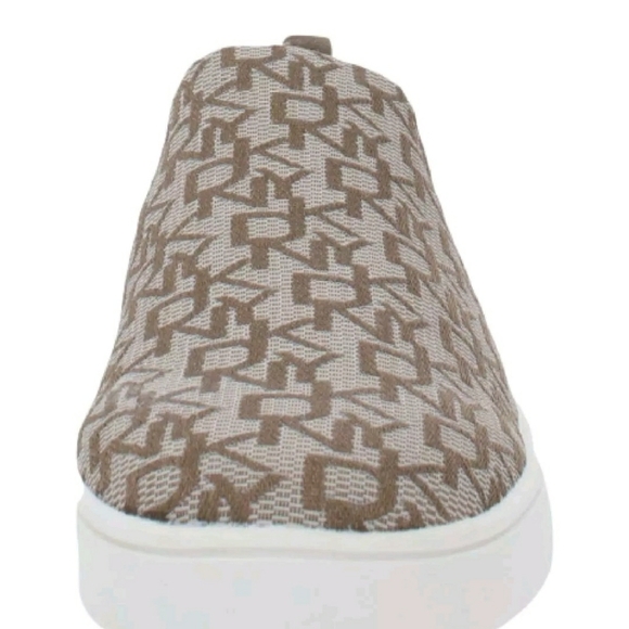 DKNY Girls Cam Gore Casual and Fashion Sneakers  size 3 & 5 - Picture 3 of 3